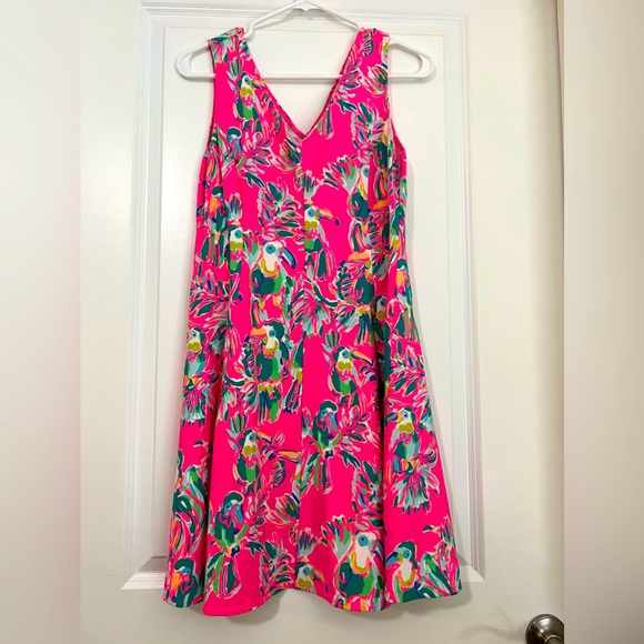 Lilly Pulitzer Dresses & Skirts - Lilly Pulitzer Toucan Dress M
